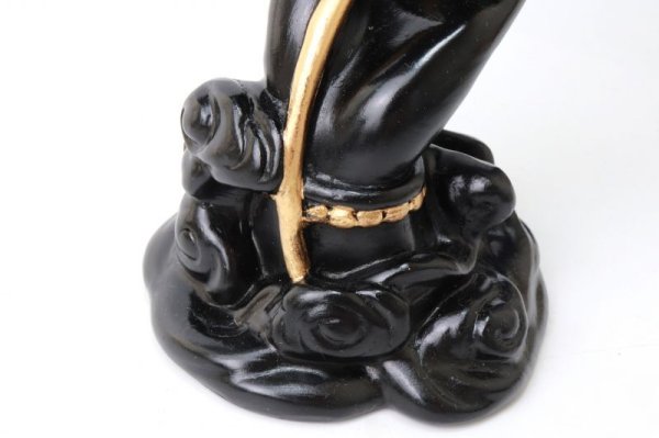 画像4: 丸玉台 台座 蓮の手 蓮花 ブラック 黒 約12.5cm 1個 樹脂 清らか 丸玉台座 ディスプレイ 品番: 14120 (4)