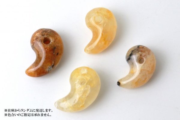 画像4: 【日本銘石】勾玉 静岡水晶 〈静岡県〉 小 約23×15×10mm 霊石 浄化 厄除け 品番:14146 (4)