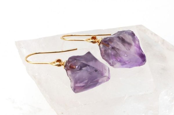 画像3: ピアス　ローズアメジスト　原石　ゴールド　GL　恋愛　癒し　安らぎ　想像力　理解力　ジュエリー　天然石　品番：14293 (3)