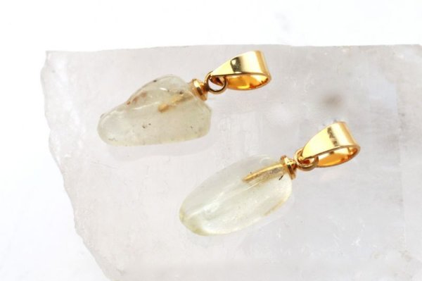 画像2: ペンダントトップ　リビアングラス　ゴールド　GL　リビア砂漠産　宿命　浄化　ヒーリング　直観力　ジュエリー　天然石　品番：14295 (2)