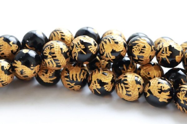 画像4: 連 オニキス 四神 青龍 金彫り 丸 10mm 精神力 パワーストーン 天然石 品番:14353 (4)
