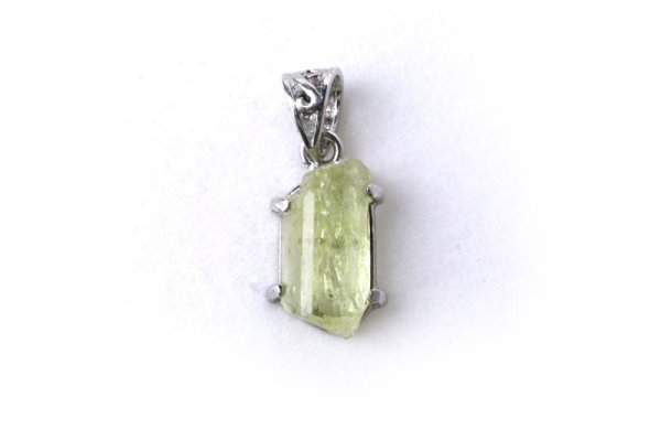 画像2: 【自社製アクセサリー10点以上でクーポン使用後30%OFF対象商品(クーポン番号:AC30)】ペンダントトップ ブラジリアンナイト レギュラー ステンレス ブラジル産 集中力 創造力 リフレッシュ エネルギー 天然石 ※ポイント対象外 品番:14514 (2)