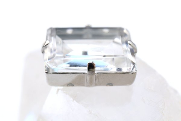 画像2: パーツ 水晶 約11.8ct 1個 クォーツ 浄化 エネルギー 天然石 品番: 14556 (2)