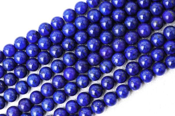 画像2: 連　ラピスラズリ　丸　約8mm　アフガニスタン産　邪気を払う　判断力　直感力を高める　天然石　※ポイント対象外　品番：14687 (2)