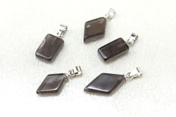 画像3: 【自社製アクセサリー10点以上でクーポン使用後30%OFF対象商品(クーポン番号:AC30)】ペンダントトップ アグニマニタイト レギュラー ステンレス インドネシア産 日本製 勇気 回復 癒し レア 天然石 ※ポイント対象外 品番:14730 (3)