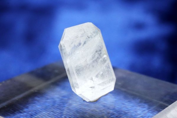 画像2: ルース フェナカイト エメラルドカット 4.6ct ロシア産 不変 完全 達成 希少 レア 【一点物】 品番: 14769 (2)