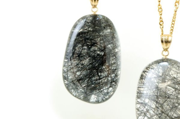 画像3: ペンダントトップ ブラックルチル ブラックトルマリンインクォーツ 18金ゴールド ブラジル産 日本製 ジュエリー 天然石 品番:14893 (3)