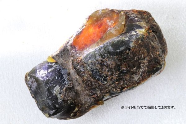画像7: 原石 ブルーアンバー スマトラ産 希少 変化 変容 置物 天然石 品番: 10400 (7)