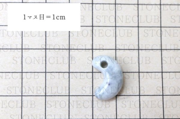 画像4: 【日本銘石】勾玉 糸魚川翡翠 〈新潟県〉 グリーン 緑 約2.7g ヒスイ ひすい 安定 平穏 慈悲 知恵 品番:13297 (4)
