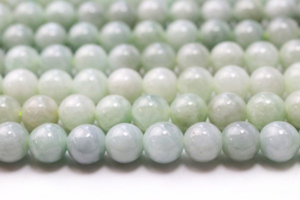 画像4: 連　ライトグリーン翡翠　丸　約6mm　ヒスイ　人生　成功　守護　天然石　品番： 15087 (4)