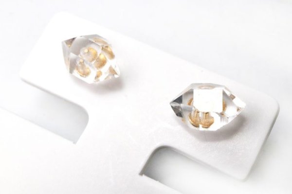 画像3: ピアス ハーキマーダイヤモンド 突き刺し型 18金ゴールド アメリカ産 日本製 光沢 夢 実現 ジュエリー 天然石 品番: 15101 (3)