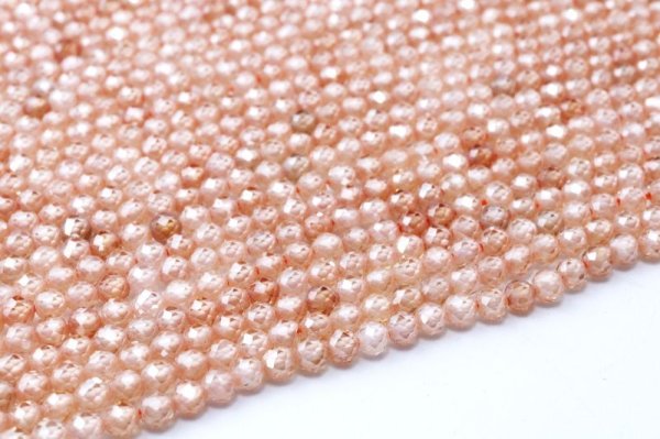 画像2: 連　ジルコニア　オレンジ　カット　約3mm　品番： 15157 (2)