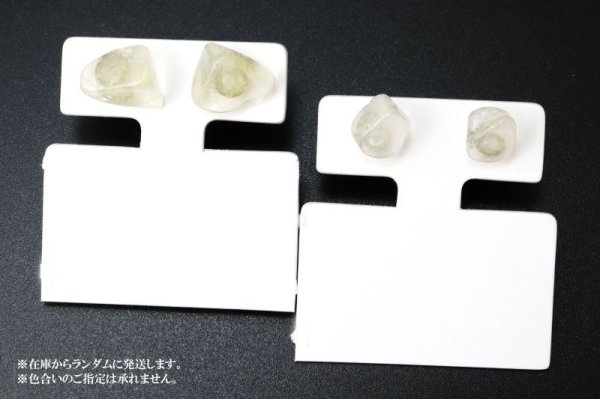画像4: 【自社製アクセサリー10点以上でクーポン使用後30%OFF対象商品(クーポン番号:AC30)】ピアス リビアングラス 突き刺し型 レギュラー シルバー SV リビア砂漠産 日本製 ポジティブ 直感力 ヒーリング ジュエリー 天然石 ※ポイント対象外 品番:15236 (4)