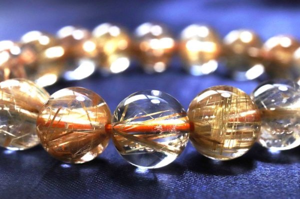 画像5: 【一点物】 ブレス 高品質 タイチンルチルクォーツ 丸 約10.8mm ブラジル産 金運 仕事運 パワーストーン 天然石 品番: 15388 (5)