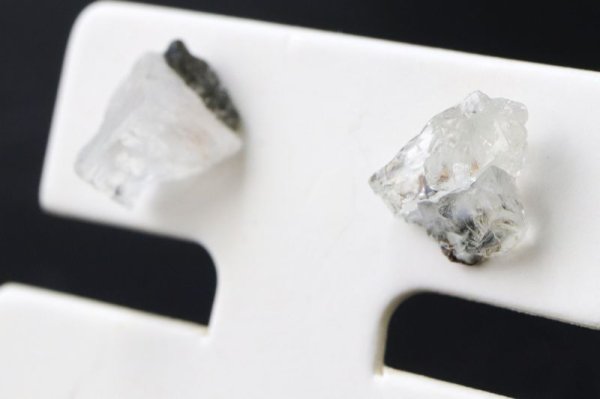 画像2: ピアス フェナカイト 18金ゴールド ロシア産 日本製 不変 完全 達成 希少 ジュエリー 天然石 品番: 15537 (2)