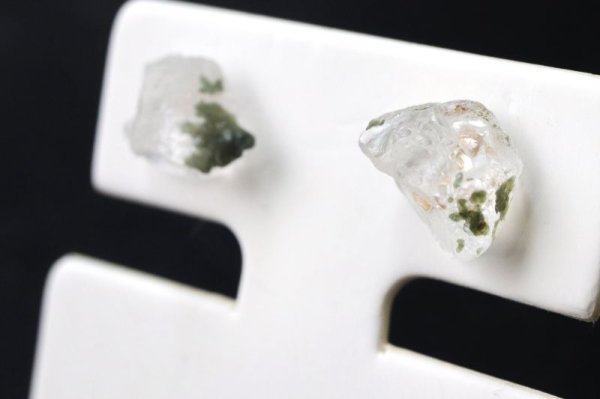 画像3: ピアス フェナカイト 18金ゴールド ロシア産 日本製 不変 完全 達成 希少 ジュエリー 天然石 品番: 15537 (3)