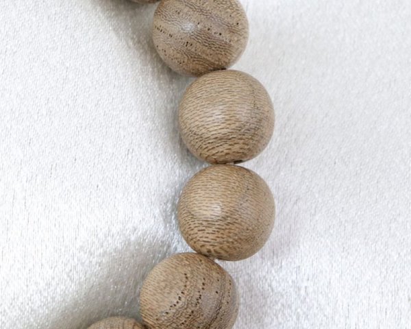 画像3: 【パワーズウッド】ブレス 神代楡(にれ)〈日本〉 約10mm 愛情 良縁の象徴 品番: 15680 (3)