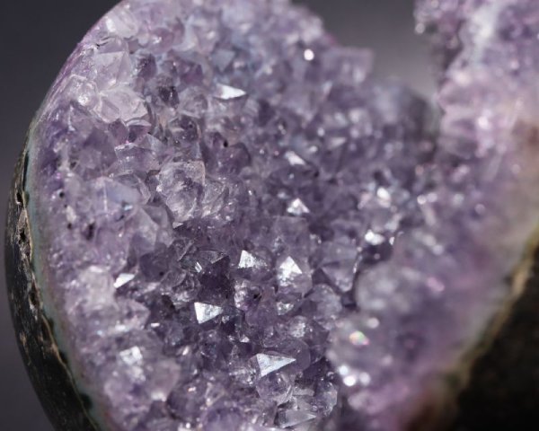 画像4: 【一点物】置物 笑口アメジストジオード 約557g ブラジル産 紫 パープル 風水 運気 金運 財運 パワーストーン 品番:15788 (4)