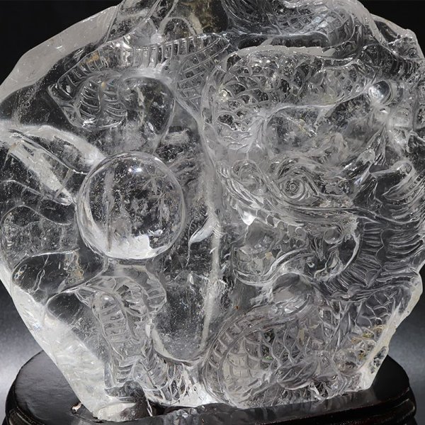 画像3: 【現品限り】【一点物】置物 水晶 龍 台付き  浄化 クリスタル パワーストーン 天然石 品番:16092 (3)