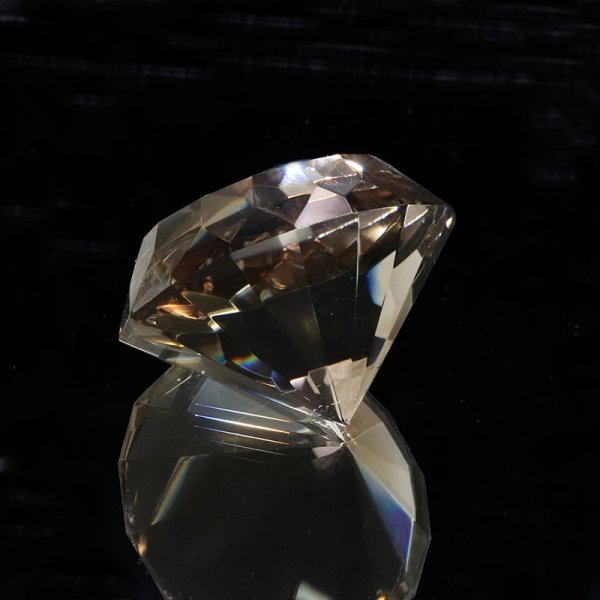画像2: 【現品限り】 置物 スモーキークォーツ ダイヤモンドカット 金運 不屈の精神 安らぎ 安心感 邪気払い 品番:15775 (2)