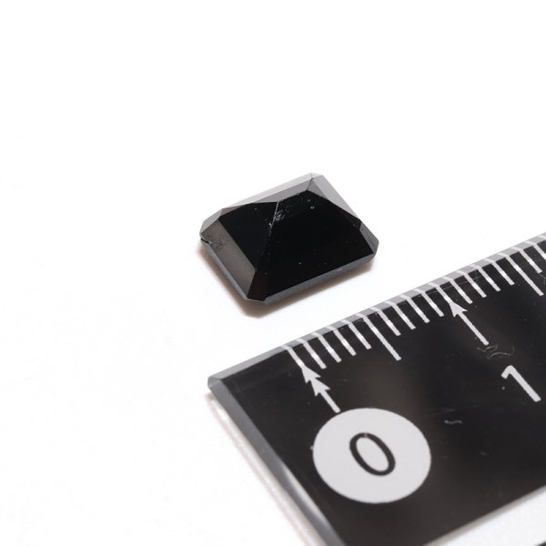 画像4: ルース ブラックスピネル エメラルドカット 約9×7mm ミャンマー産 ケース付き 成功 目標達成 魔除け 厄除け 潜在能力 天然石 品番:16233 (4)