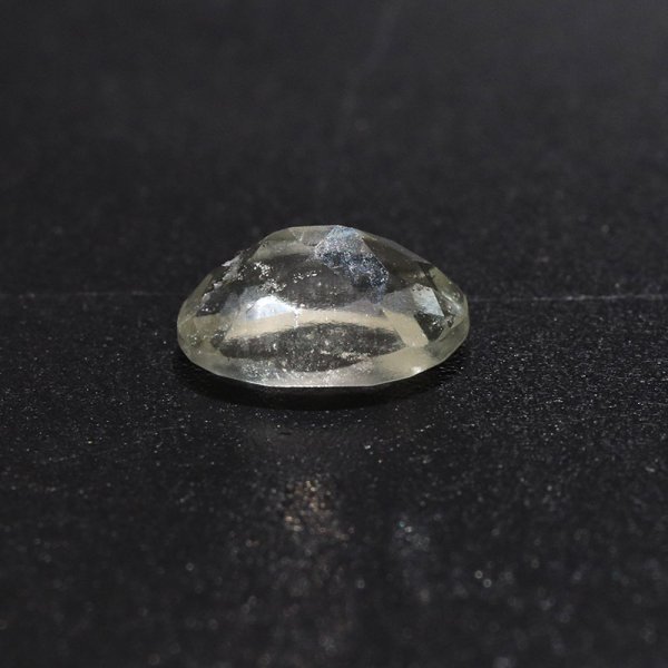 画像2: ルース リビアングラス オーバルカット 約5x7mm リビア砂漠産 ケース付き  ポジティブ 直感力 ヒーリング ジュエリー 天然石 品番:16300 (2)