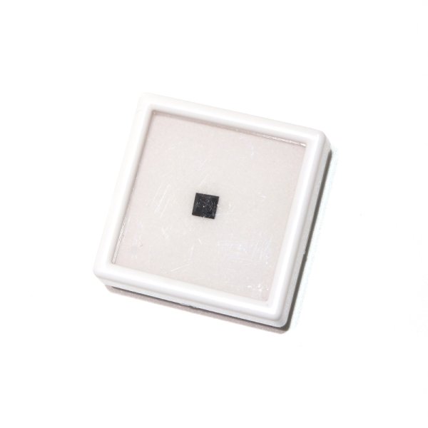 画像4: ルース ブラックスピネル プリンセスカット 約5×5mm ミャンマー産 ケース付き 成功 目標達成 魔除け 厄除け 潜在能力 天然石 品番:16378 (4)