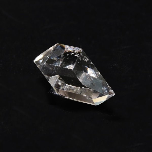 画像2: ルース ハーキマーダイヤモンド 不定形 0.7g アメリカ産 光沢 夢 実現 ジュエリー パワーストーン 天然石 品番:16442 (2)