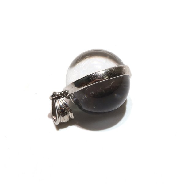 画像4: 【現品限り】ペンダントトップ ギベオン<ナミビア産> シルバー 丸型 約14mm silver925 ケース付き 宇宙のパワー 隕石 パワーストーン 天然石 品番: 16529 (4)