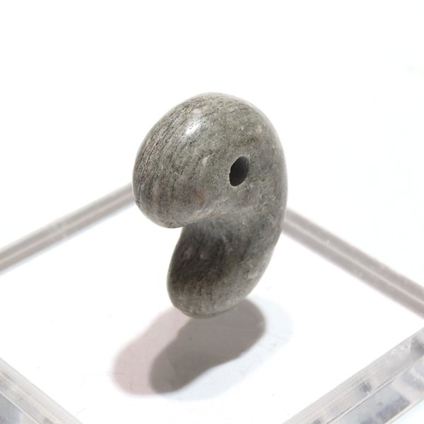 画像3: 勾玉 バドガシュタイン鉱石 約25mm オーストリア産 穴あき 日本製 目的の達成 健康 情報や技術の吸収 パワーストーン 天然石 品番:16535 (3)