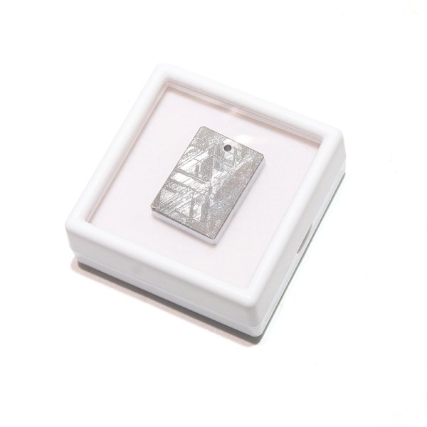 画像4: 【現品限り】プレート ギベオン<ナミビア産> シルバー 約24×17mm 穴あき ケース付き 宇宙のパワー 隕石 パワーストーン 天然石 品番:16542 (4)