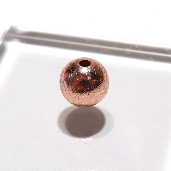 画像4: 【現品限り】バラ石 ギベオン<ナミビア産> ピンクゴールド 丸 約10mm 穴あき 一粒売り 宇宙のパワー 隕石 パワーストーン 天然石 品番:16552 (4)