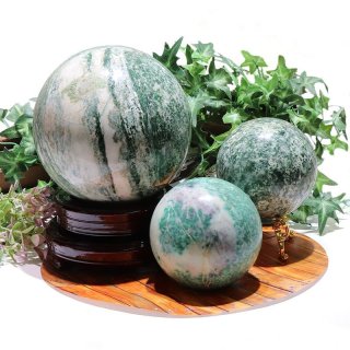 置物 丸玉 岫岩玉 約10cm 中国産 ヒーリング リラックス 厄除け 置物 丸玉 岫岩玉 約10cm 中国産 ヒーリング リラックス 厄除け