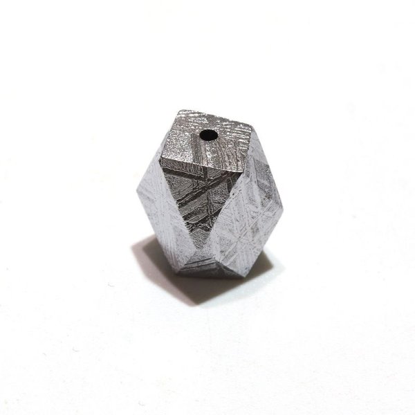 画像2: バラ石 ギベオン<ナミビア産> シルバー カット 約8×12mm 穴あき 一粒売り 宇宙のパワー 隕石 パワーストーン 天然石 品番:16610 (2)