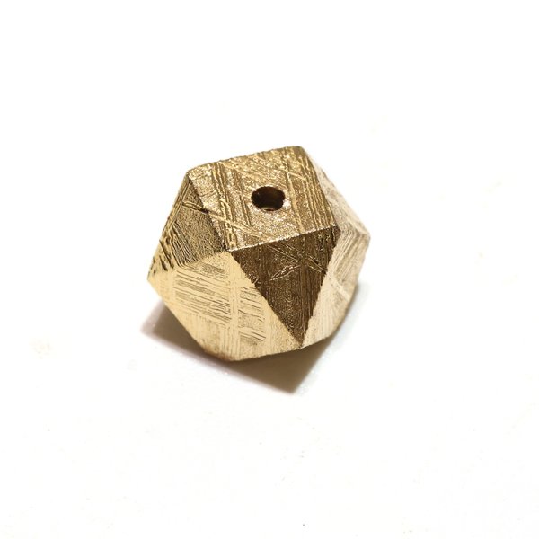 画像2: バラ石 ギベオン<ナミビア産> ゴールド カット 約8mm 穴あき 一粒売り 宇宙のパワー 隕石 パワーストーン 天然石 品番:16608 (2)