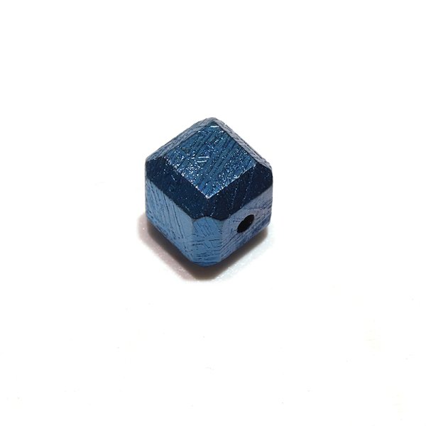 画像2: バラ石 ギベオン<ナミビア産> ブルー 正方形 約6mm 穴あき 一粒売り 宇宙のパワー 隕石 パワーストーン 天然石 品番:16617 (2)