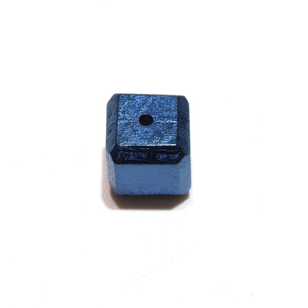 画像2: バラ石 ギベオン<ナミビア産> ブルー 正方形 約8mm 穴あき 一粒売り 宇宙のパワー 隕石 パワーストーン 天然石 品番:16619 (2)