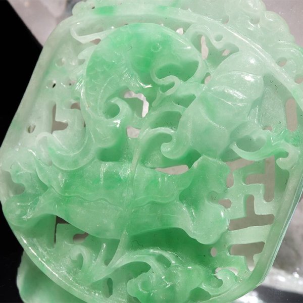 画像2: ネックレス 天然翡翠 鯉×蓮 ミャンマー産 ヒスイ 人生 成功 守護 パワーストーン 天然石 品番:17029 (2)