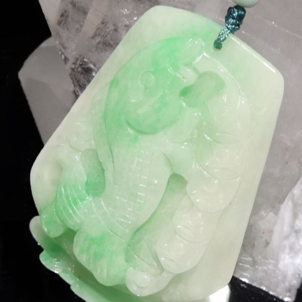 画像2: ネックレス 天然翡翠 登龍門 ミャンマー産 ヒスイ 人生 成功 守護 パワーストーン 天然石 品番:17030 (2)