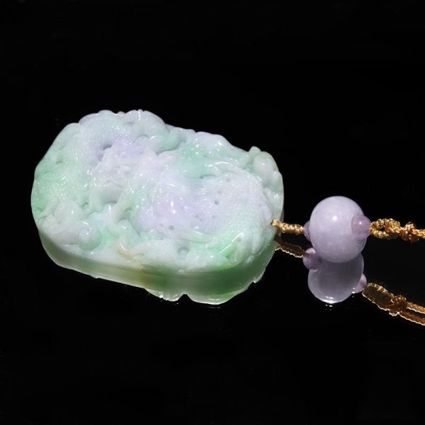 画像2: 置物 天然翡翠 龍 ミャンマー産 台付き ヒスイ 人生 成功 守護 パワーストーン 天然石 品番:17034 (2)