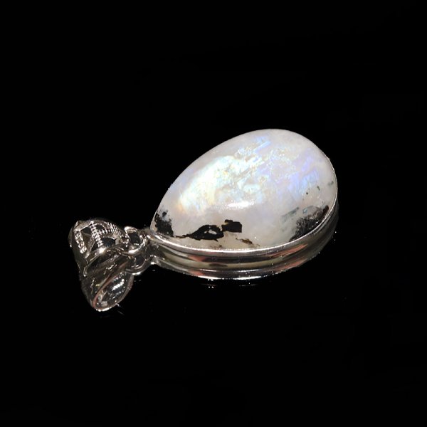 画像2: 【自社製アクセサリー10点以上でクーポン使用後30％OFF対象商品（クーポン番号：AC30）】ペンダントトップ　バイオタイトムーンストーン　約11.3〜18.4×18.5〜22.5mm　スリランカ産　silver925　シルバー　ケース付き　人間の情緒　社交性　喜び　パワーストーン　天然石　※ポイント対象外　品番：17092 (2)