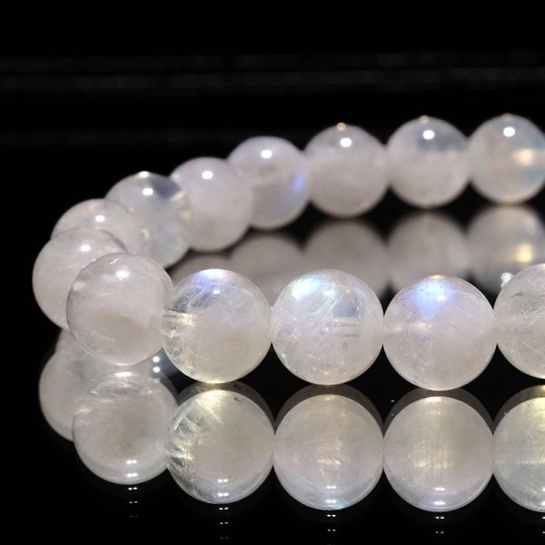 画像2: ブレス　ムーンストーン（ホワイトラブラドライト）＜インド産＞　丸　約8.5mm　平和　穏やかさ　癒し　恋愛　パワーストーン　天然石　品番：17114 (2)
