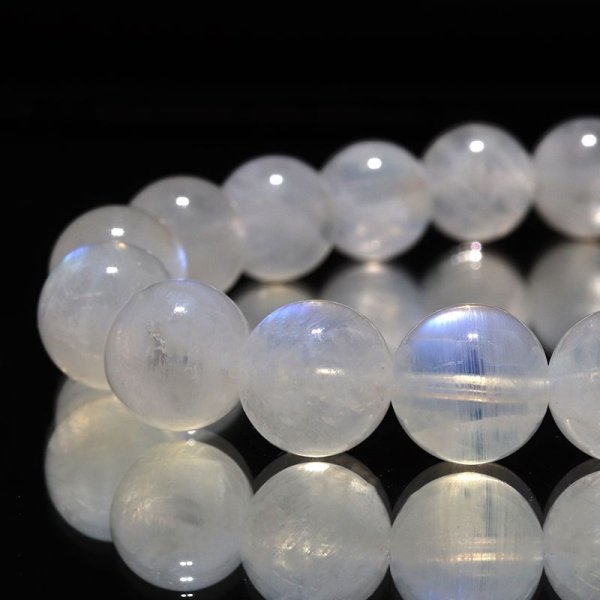 画像2: ブレス　ムーンストーン＜インド産＞　丸　約10.5mm　人間の情緒　社交性　喜び　パワーストーン　天然石　品番：17356 (2)