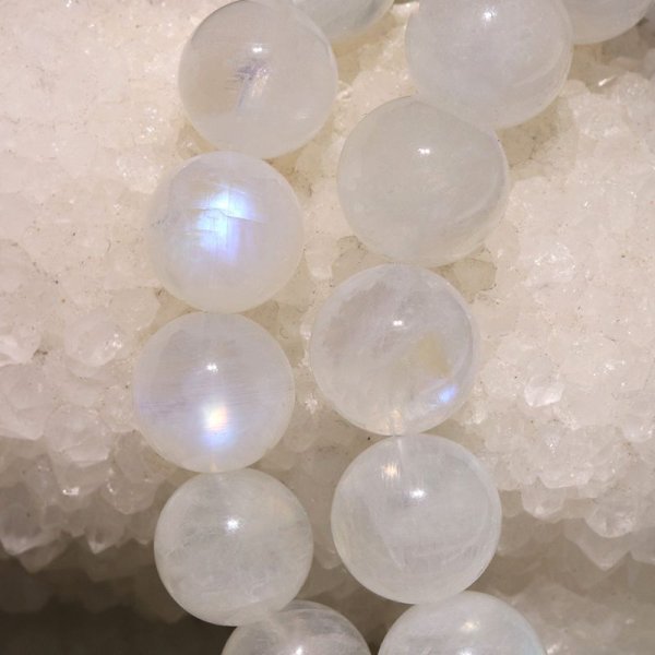 画像4: ブレス　ムーンストーン＜インド産＞　丸　約10.5mm　人間の情緒　社交性　喜び　パワーストーン　天然石　品番：17356 (4)