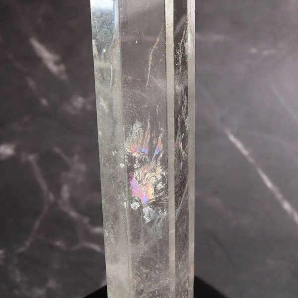 画像3: 置物 水晶 六角柱 ブラジル産 台付き 浄化 クォーツ パワーストーン 天然石  品番:17449 (3)