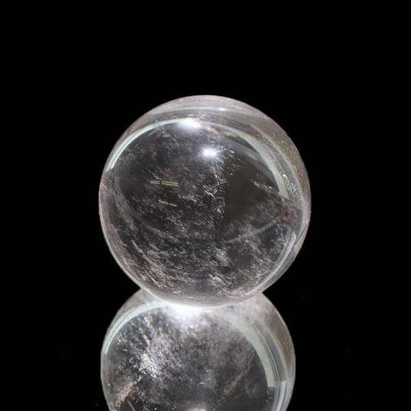 画像2: 丸玉 水晶 約32mm ブラジル産 浄化 クォーツ パワーストーン 天然石 品番:17554 (2)