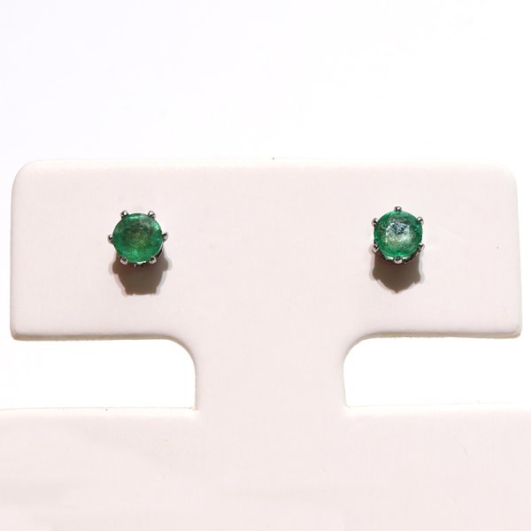 画像4: 誕生石ピアス エメラルド 約3mm 突き刺し型 ステンレス シルバー 日本製 5月誕生石 幸運 愛 希望 パワーストーン 天然石 品番:17634 (4)