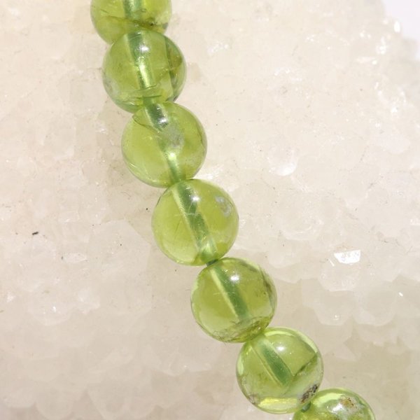 画像4: ブレス　ペリドット＜中国産＞　丸　約7mm　夫婦愛　癒し　希望　パワーストーン　天然石　品番：17710 (4)