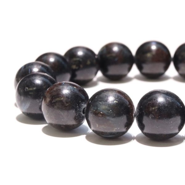 画像2: ブレス　ヌーマイト＜グリーンランド産＞　丸　約12mm　魔術師の石　生命力　活性化　癒し　パワーストーン　天然石　品番：18019 (2)