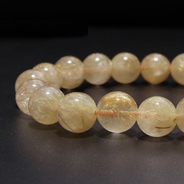 画像2: ブレス　ルチルクォーツ＜ブラジル産＞　丸　約10〜10.9mm　金運　財運　ギャンブル運　パワーストーン　天然石　品番：18043 (2)